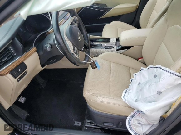 2017 Kia Cadenza Premium z VIN KNALC4J11H5041574, wystawiony jako Copart lot #56532135 z przebiegiem 74 641 mil mil oraz Szkoda całkowita • Salvage title. Historia ofert i sprzedaży dostępna na DreamBid. Obrazek 7.