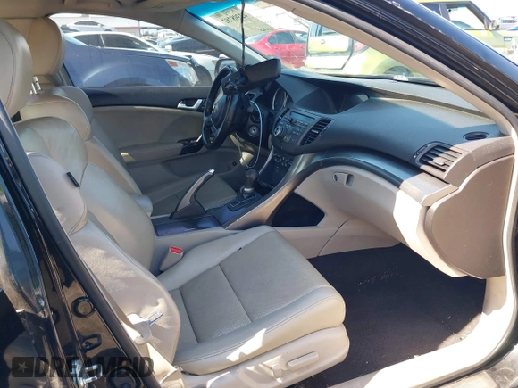 2011 Acura TSX with VIN JH4CU2F6XBC013766, listed as a IAAI auction lot 42398282 with 156,565 mi miles and . Bid and sale history available at DreamBid. Image 5.