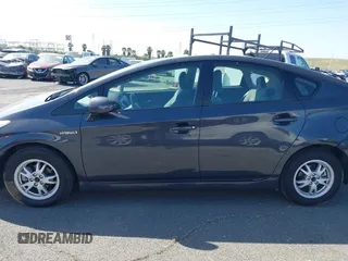 2010 Toyota Prius II with VIN JTDKN3DU3A0067752, listed as a IAAI auction lot 42033859 with 131,437 mi miles and . Bid and sale history available at DreamBid. Image 14.