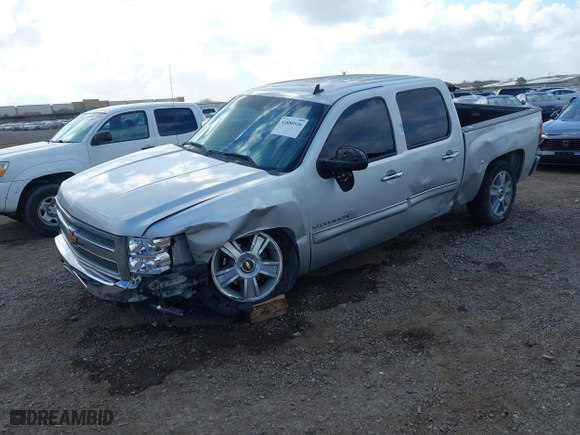 2012 Chevrolet Silverado 1500 LT with VIN 3GCPCSE05CG180389, listed as a IAAI auction lot 41880516 with 113,843 mi miles. Bid and sale history available at carsss.com. Image 18.