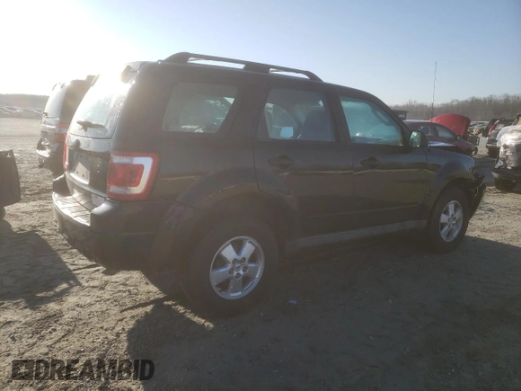 2009 Ford Escape XLS с VIN 1FMCU02729KA79471, выставлен на аукционе Copart как лот 46377415 с пробегом 138 016 миль миль и Списание • Salvage title. История ставок и продаж доступна на DreamBid. Изображение 3.