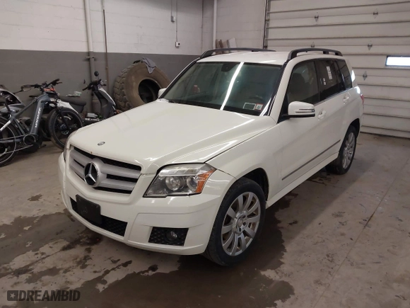 2012 Mercedes-Benz GLK-Class GLK 350 with VIN WDCGG8HB6CF867834, listed as a IAAI auction lot 41730716 with 146,044 mi miles. Bid and sale history available at carsss.com. Image 20.