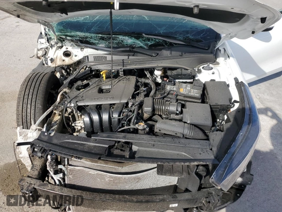 2024 Kia Forte LXS with VIN 3KPF24AD7RE733115, listed as a Copart auction lot 47525905 with 10,529 mi miles and Non Repairable. Bid and sale history available at carsss.com. Image 12.