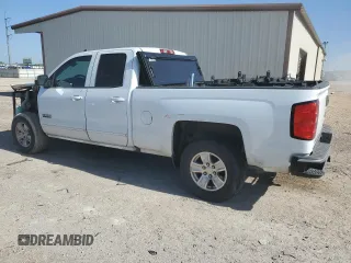 2018 Chevrolet Silverado 1500 LT with VIN 1GCRCREC2JZ217553, listed as a Copart auction lot 51945385 with 117,514 mi miles and Salvage Title. Bid and sale history available at DreamBid. Image 2.