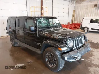 2020 Jeep Gladiator Overland with VIN 1C6HJTFG5LL140142, listed as a IAAI auction lot 42452310 with 111,884 mi miles and . Bid and sale history available at DreamBid. Image 1.