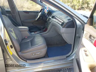 2004 Lexus ES 350 with VIN JTHBA30G245002697, listed as a IAAI auction lot 41614823 with 147,209 mi miles and . Bid and sale history available at DreamBid. Image 5.