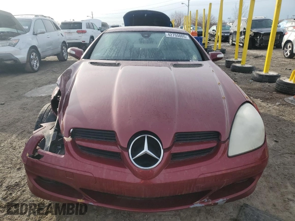 2007 Mercedes-Benz SLK 350 with VIN WDBWK56F57F134005, listed as a Copart auction lot 42755005 with 132,725 mi miles and Salvage title. Bid and sale history available at DreamBid. Image 5.