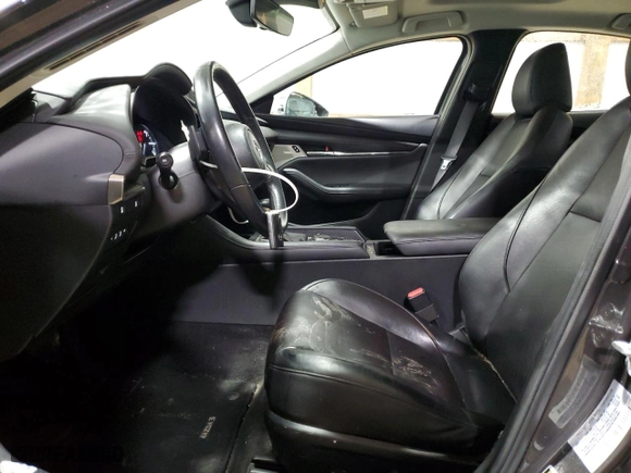 2021 Mazda Mazda3 Sedan Premium with VIN JM1BPADL0M1319865, listed as a Copart auction lot 41917035 with 86,346 mi miles and Salvage Title. Bid and sale history available at carsss.com. Image 7.