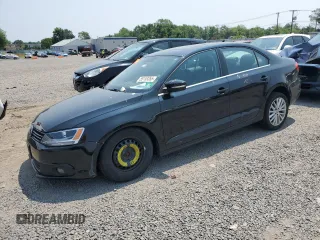 2013 Volkswagen Jetta SEL с VIN 3VWLP7AJ6DM430799, выставлен на аукционе Copart как лот 59153355 с пробегом 86 344 миль миль и Списание • Salvage title. История ставок и продаж доступна на DreamBid. Изображение 1.
