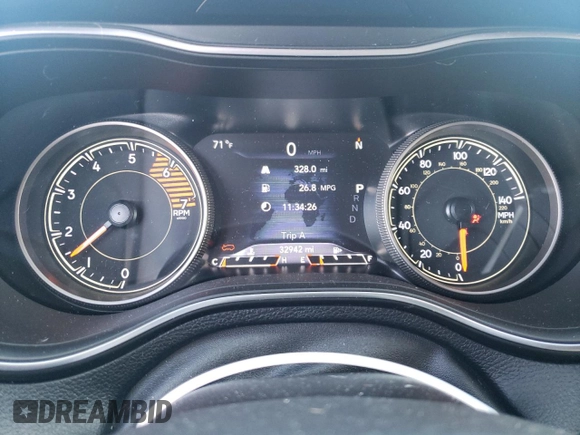 2020 Jeep Cherokee High Altitude with VIN 1C4PJLDN3LD530155, listed as a Copart auction lot 70008962 with 32,942 mi miles and . Bid and sale history available at DreamBid. Image 9.