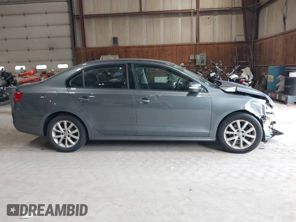 2012 Volkswagen Jetta SE с VIN 3VWDP7AJ6CM065513, выставлен на аукционе IAAI как лот 42348236 с пробегом 144 035 миль миль и . История ставок и продаж доступна на DreamBid. Изображение 14.