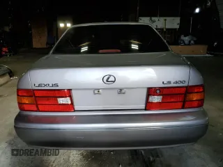 1998 Lexus LS 400 z VIN JT8BH28F1W0127630, wystawiony jako Copart lot #72382904 z przebiegiem Nie podano mil oraz Szkody całkowita. Historia ofert i sprzedaży dostępna na DreamBid. Obrazek 6.