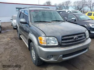 2003 Toyota Sequoia SR5 with VIN 5TDBT44A63S194948, listed as a IAAI auction lot 41865958 with NaN miles. Bid and sale history available at carsss.com. Image 1.