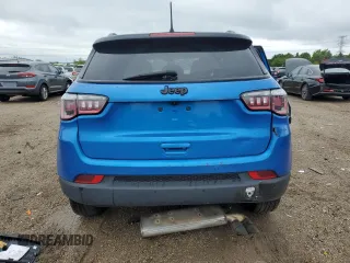 2020 Jeep Compass Latitude z VIN 3C4NJCBB4LT102329, wystawiony jako Copart lot #57476875 z przebiegiem Nie podano mil oraz Szkoda całkowita • Salvage title. Historia ofert i sprzedaży dostępna na DreamBid. Obrazek 6.