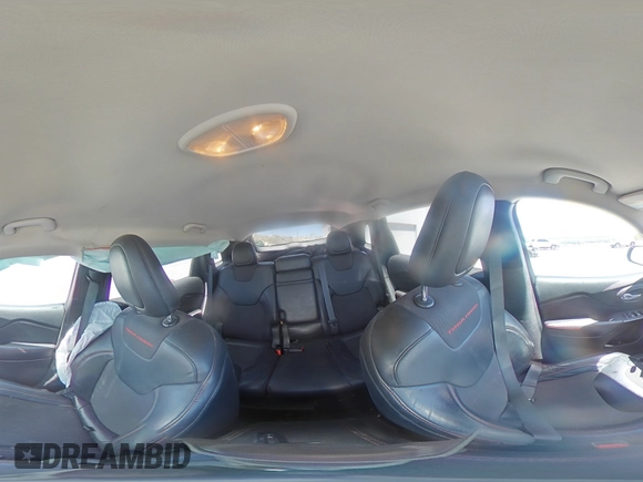 2016 Jeep Cherokee Trailhawk с VIN 1C4PJMBS8GW352316, выставлен на аукционе Copart как лот 62519365 с пробегом 128 576 миль миль и Списание • Salvage title. История ставок и продаж доступна на DreamBid. Изображение 15.