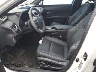 2021 Lexus UX with VIN JTHP9JBH3M2052177, listed as a Copart auction lot 68588392 with 0 mi miles. Bid and sale history available at carsss.com. Image 7.