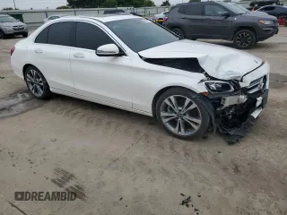 2018 Mercedes-Benz C 300 with VIN 55SWF4JB8JU278842, listed as a Copart auction lot 55453075 with 89,020 mi miles and Clean Title. Bid and sale history available at DreamBid. Image 4.