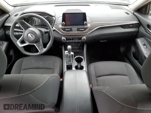 2024 Nissan Altima SV with VIN 1N4BL4DV6RN307031, listed as a Copart auction lot 54686785 with 30,324 mi miles and Clean Title. Bid and sale history available at DreamBid. Image 8.