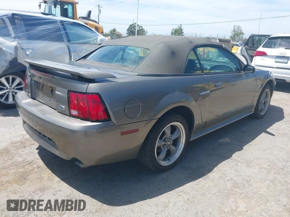 2002 Ford Mustang GT Deluxe with VIN 1FAFP45X02F157407, listed as a IAAI auction lot 42628017 with 104,068 mi miles and . Bid and sale history available at DreamBid. Image 4.