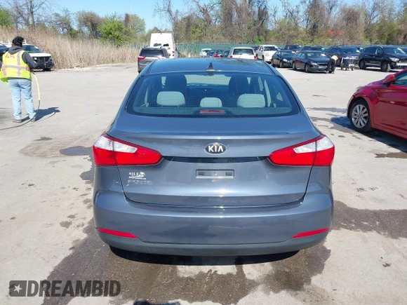2016 Kia Forte LX with VIN KNAFX4A60G5593661, listed as a IAAI auction lot 42058287 with 183,040 mi miles. Bid and sale history available at carsss.com. Image 16.