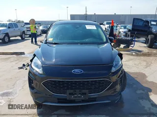 2020 Ford Escape SE with VIN 1FMCU0G61LUB77189, listed as a IAAI auction lot 41688121 with 101,407 mi miles and . Bid and sale history available at DreamBid. Image 13.