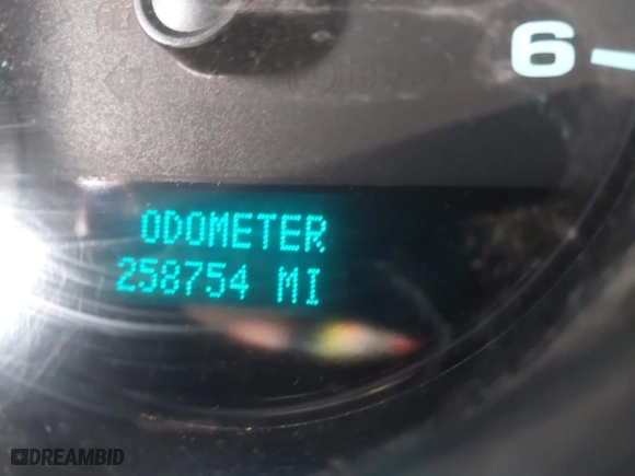 2008 Chevrolet Silverado 1500 LT w/1LT with VIN 2GCEC19C481267593, listed as a IAAI auction lot 42030413 with 258,754 mi miles. Bid and sale history available at carsss.com. Image 7.