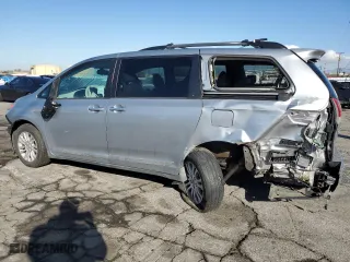 2014 Toyota Sienna XLE with VIN 5TDYK3DC4ES412719, listed as a Copart auction lot 49349495 with 189,774 mi miles and Salvage Title. Bid and sale history available at carsss.com. Image 2.
