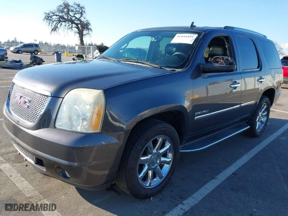 2010 GMC Yukon Denali with VIN 1GKUKEEF9AR219479, listed as a IAAI auction lot 41444493 with 201295 miles. Bid and sale history available at carsss.com. Image 2.