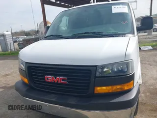 2019 GMC Savana Cargo with VIN 1GTW7AFG4K1269843, listed as a IAAI auction lot 41848438 with 70,419 mi miles. Bid and sale history available at carsss.com. Image 12.