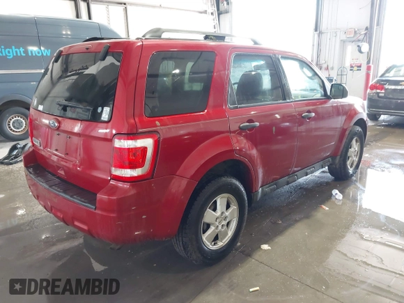 2010 Ford Escape XLT с VIN 1FMCU0D71AKD11964, выставлен на аукционе IAAI как лот 42185902 с пробегом 300 745 миль миль и . История ставок и продаж доступна на DreamBid. Изображение 4.