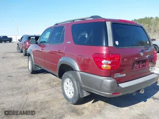 2004 Toyota Sequoia SR5 with VIN 5TDZT34A84S237468, listed as a IAAI auction lot 41856685 with 77,387 mi miles. Bid and sale history available at carsss.com. Image 3.