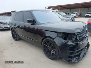 2017 Land Rover Range Rover z VIN SALGS2FE1HA322684, wystawiony jako IAAI lot #41614739 z przebiegiem 65 878 mil mil oraz . Historia ofert i sprzedaży dostępna na DreamBid. Obrazek 1.