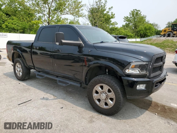2017 Ram 2500 SLT z VIN 3C6UR5DL9HG667902, wystawiony jako Copart lot #57996355 z przebiegiem 383 028 mil mil oraz Czysty tytuł • Clean title. Historia ofert i sprzedaży dostępna na DreamBid. Obrazek 4.