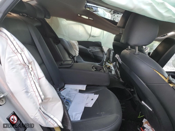 2017 Kia Cadenza Technology with VIN KNALC4J10H5068409, listed as a Copart auction lot 83305644 with 0 mi miles and Non Repairable. Bid and sale history available at carsss.com. Image 11.