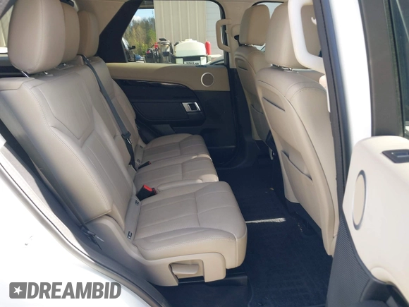 2020 Land Rover Discovery SE z VIN SALRG2RV2L2425203, wystawiony jako IAAI lot #40833068 z przebiegiem 76 717 mil mil oraz . Historia ofert i sprzedaży dostępna na DreamBid. Obrazek 8.