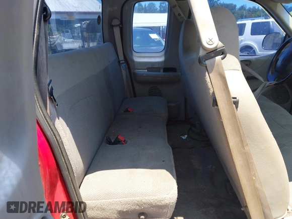 1999 Ford F-150 с VIN 1FTRX17W8XNB26591, выставлен на аукционе IAAI как лот 42607224 с пробегом Не указан миль и . История ставок и продаж доступна на DreamBid. Изображение 8.