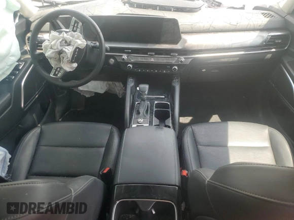 2025 Kia Telluride S with VIN 5XYP64GC2SG623010, listed as a Copart auction lot 60828725 with Not provided miles and Non repairable. Bid and sale history available at DreamBid. Image 8.