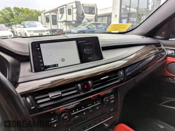 2017 BMW X6 xDrive35i z VIN 5UXKU2C38H0U30XXX, wystawiony jako Copart lot #60346505 z przebiegiem 70 591 mil mil oraz Czysty tytuł • Clean title. Historia ofert i sprzedaży dostępna na DreamBid. Obrazek 7.