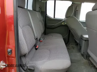 2017 Nissan Frontier Pro-4X z VIN 1N6DD0EV2HN773297, wystawiony jako Copart lot #47880915 z przebiegiem 110 848 mil mil oraz Szkoda całkowita • Salvage title. Historia ofert i sprzedaży dostępna na DreamBid. Obrazek 10.
