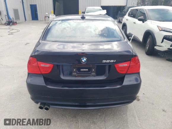 2010 BMW 3 Series 328i xDrive with VIN WBAPK5C54AA651783, listed as a Copart auction lot 47863005 with 150,640 mi miles and Clean title. Bid and sale history available at DreamBid. Image 6.
