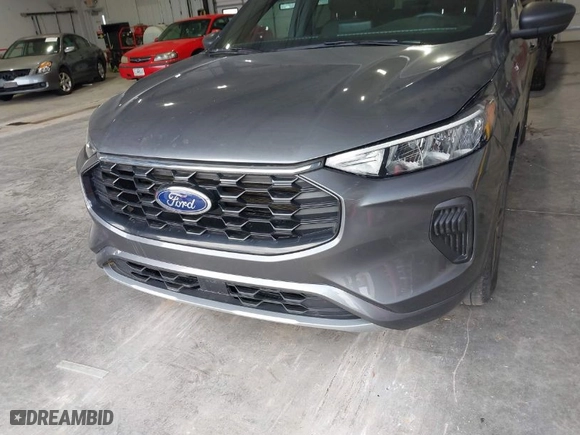 2024 Ford Escape ST-Line with VIN 1FMCU0MN1RUA03532, listed as a IAAI auction lot 42014674 with 34,655 mi miles. Bid and sale history available at carsss.com. Image 6.
