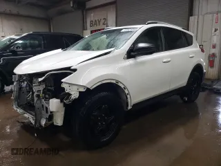 2015 Toyota RAV4 LE with VIN JTMBFREV8FJ041575, listed as a Copart auction lot 44624065 with 60,795 mi miles and Salvage Title. Bid and sale history available at carsss.com. Image 1.