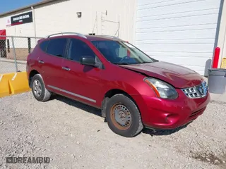 2015 Nissan Rogue Select S with VIN JN8AS5MT9FW161117, listed as a IAAI auction lot 41787629 with 81,989 mi miles. Bid and sale history available at carsss.com. Image 1.
