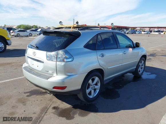 2005 Lexus RX 330 with VIN 2T2GA31U05C027884, listed as a IAAI auction lot 40676404 with 235,915 mi miles. Bid and sale history available at carsss.com. Image 4.