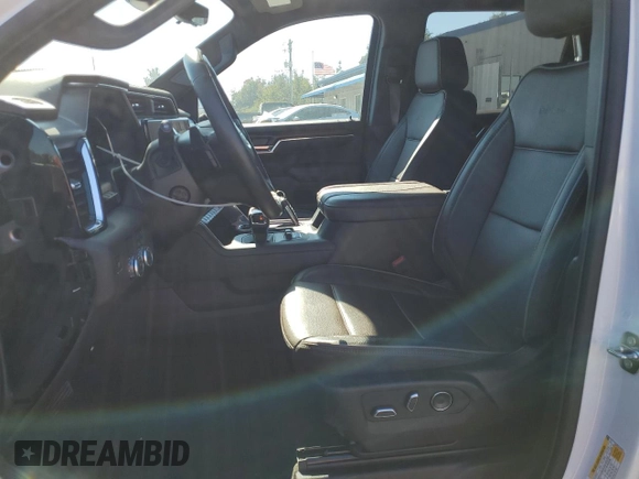 2024 GMC Sierra 1500 with VIN 1GTPHGE84RZ136817, listed as a Copart auction lot 82573014 with 19,929 mi miles and Non Repairable. Bid and sale history available at DreamBid. Image 7.