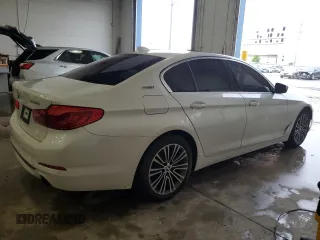 2019 BMW 5 Series 530e with VIN WBAJA9C55KB398758, listed as a Copart auction lot 62708525 with 97,808 mi miles and Clean title. Bid and sale history available at DreamBid. Image 3.