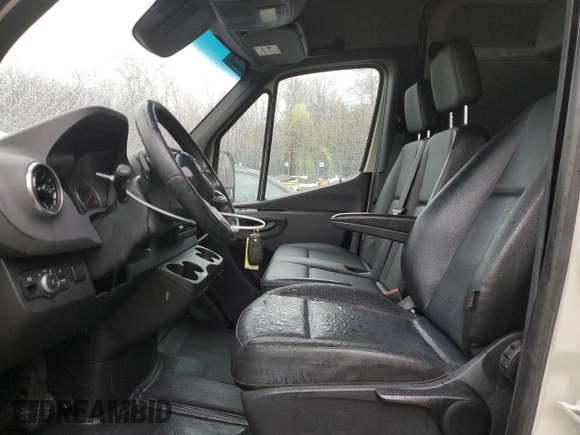 2021 Mercedes-Benz Sprinter with VIN W1Y4EDHY9MT066910, listed as a Copart auction lot 43480915 with 53,109 mi miles and Clean Title. Bid and sale history available at DreamBid. Image 7.