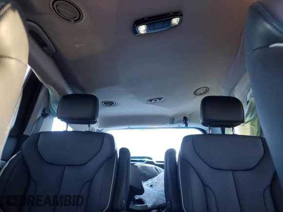 2025 Hyundai Palisade SEL z VIN KM8R24GE1SU826762, wystawiony jako Copart lot #47082835 z przebiegiem 19 482 mil mil oraz Nie do naprawy • Non repairable. Historia ofert i sprzedaży dostępna na DreamBid. Obrazek 10.