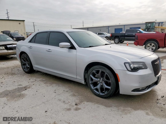 2021 Chrysler 300 with VIN 2C3CCABG2MH545658, listed as a Copart auction lot 51096045 with 72,842 mi miles and Salvage Title. Bid and sale history available at carsss.com. Image 4.