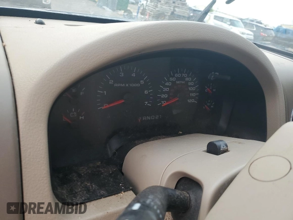 2006 Ford F-150 STX with VIN 1FTRX12WX6KA81242, listed as a Copart auction lot 54103735 with Not provided miles and Salvage title. Bid and sale history available at DreamBid. Image 9.